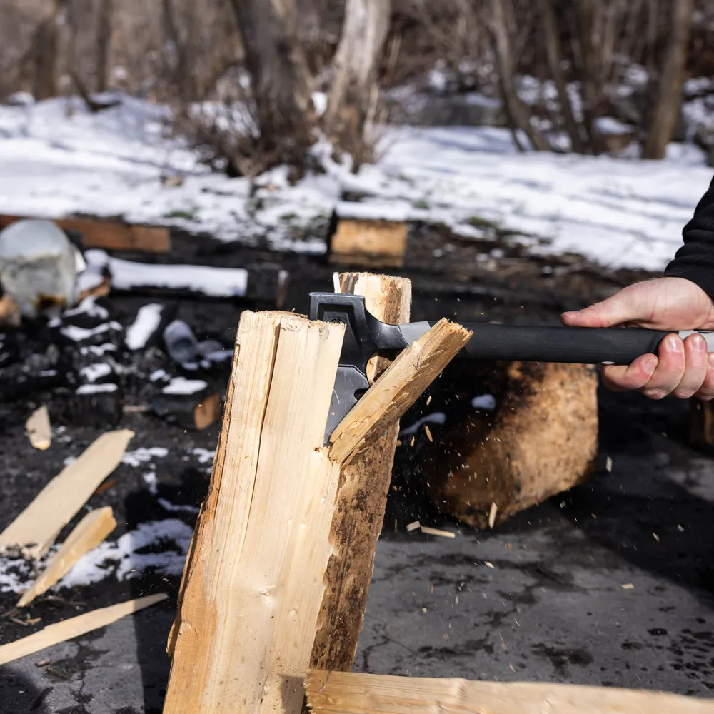 5-in-1 Bushcrafter Hatchet by Ready Hour